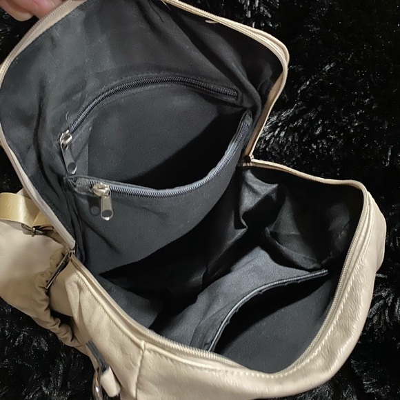 Cluci Backpack Purse Shoulder Bag - Picture 7 of 13